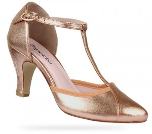chaussure couleur peche