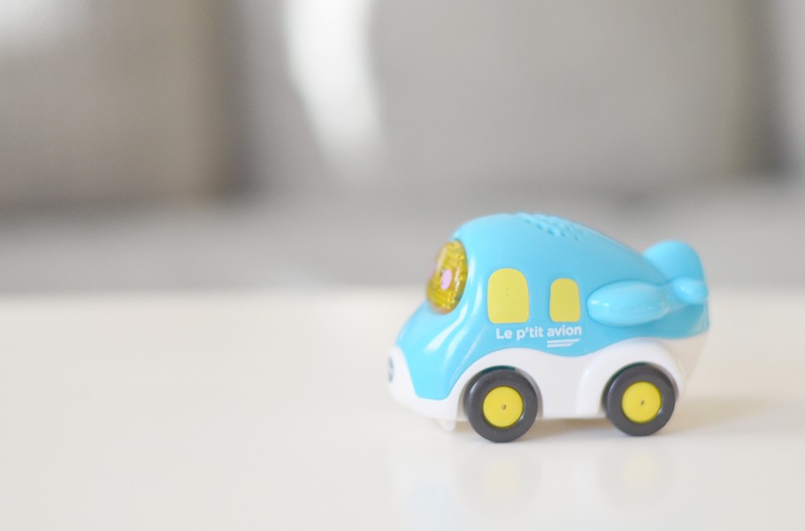 Le premier voyage en avion de bébé