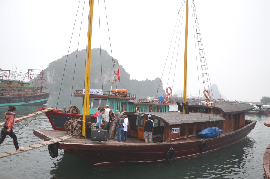 Croisière dans la Baie de Bai Tu Long - Port Van Don