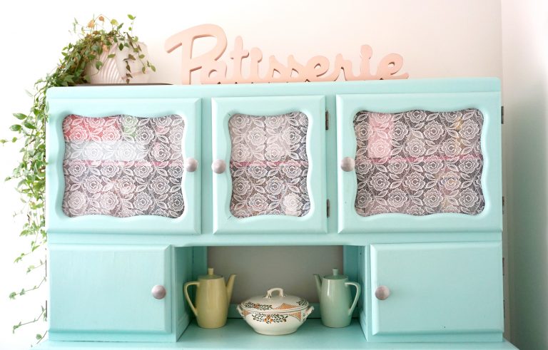 Buffet mado vintage