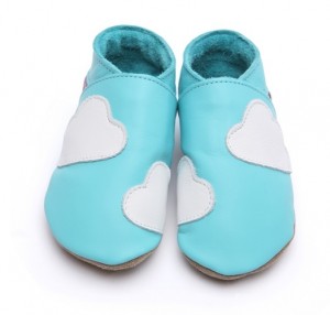 Chaussons bébé nuages