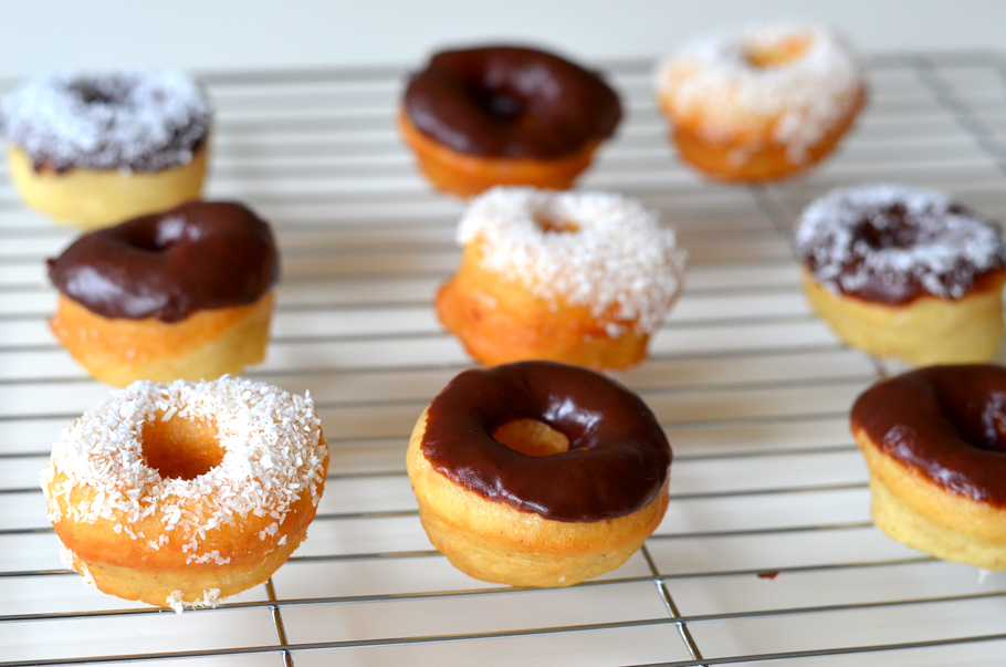 Moule gâteau 6 mini donuts Perfectbake