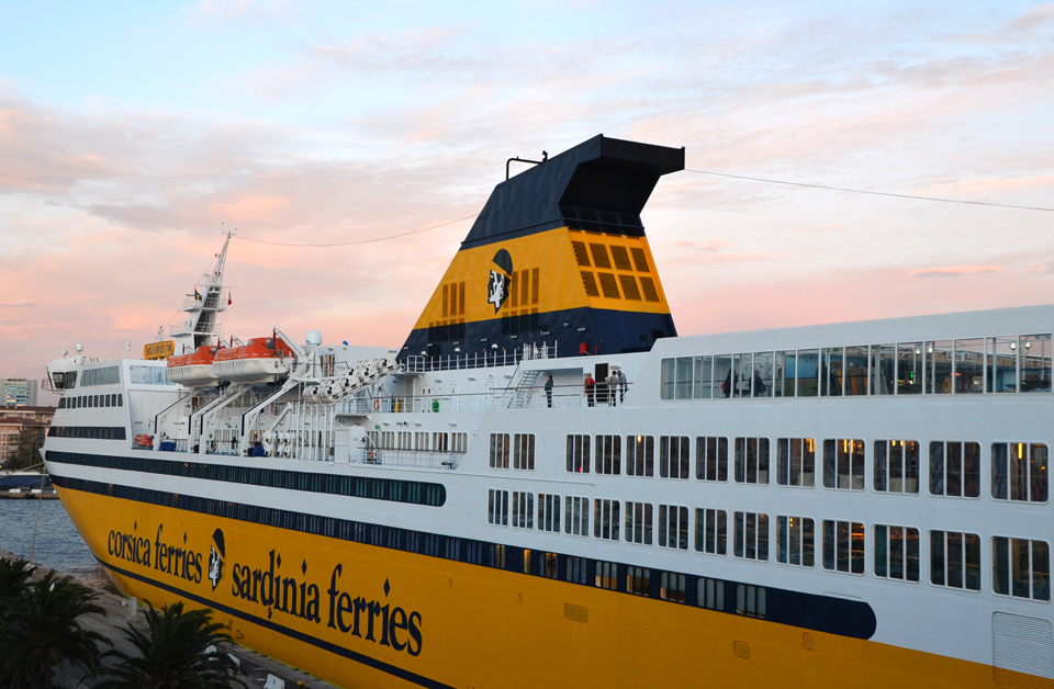 Traversée en ferry Corse au départ de Toulon