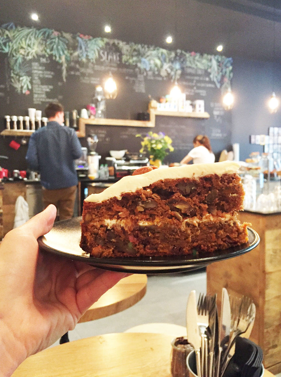 Carrot cake slake coffee