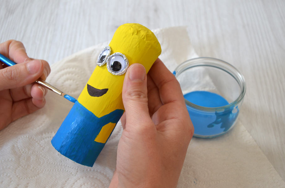 DIY Minions en carton