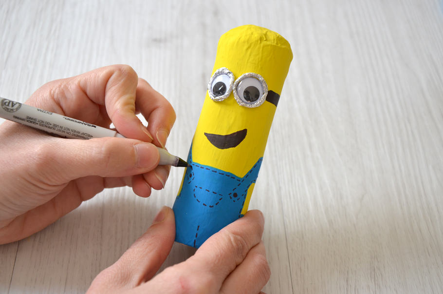 DIY Minions en carton