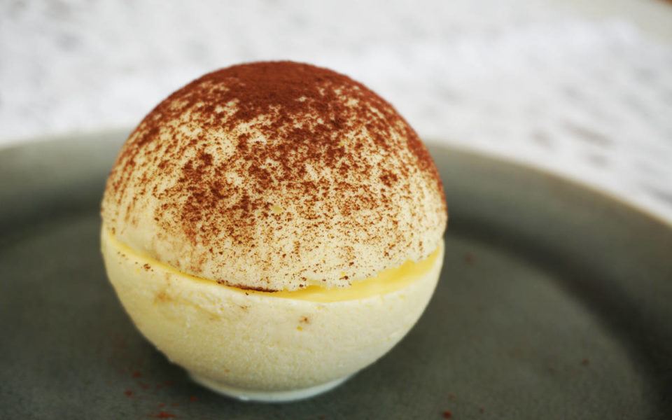 Dessert de Noël le tiramisu revisité en dôme glacé Blog cuisine