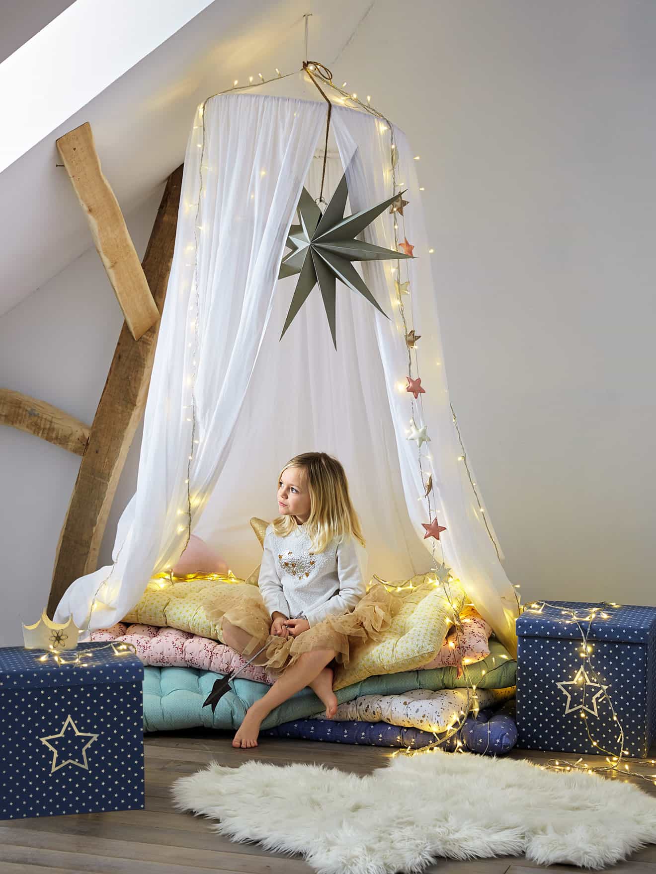 Déco chambre fille : des matelas superposés pour le plus bel effet