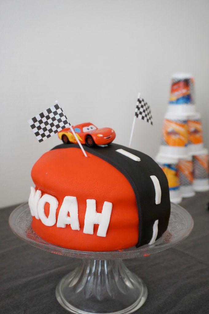 Gateau cars anniversaire