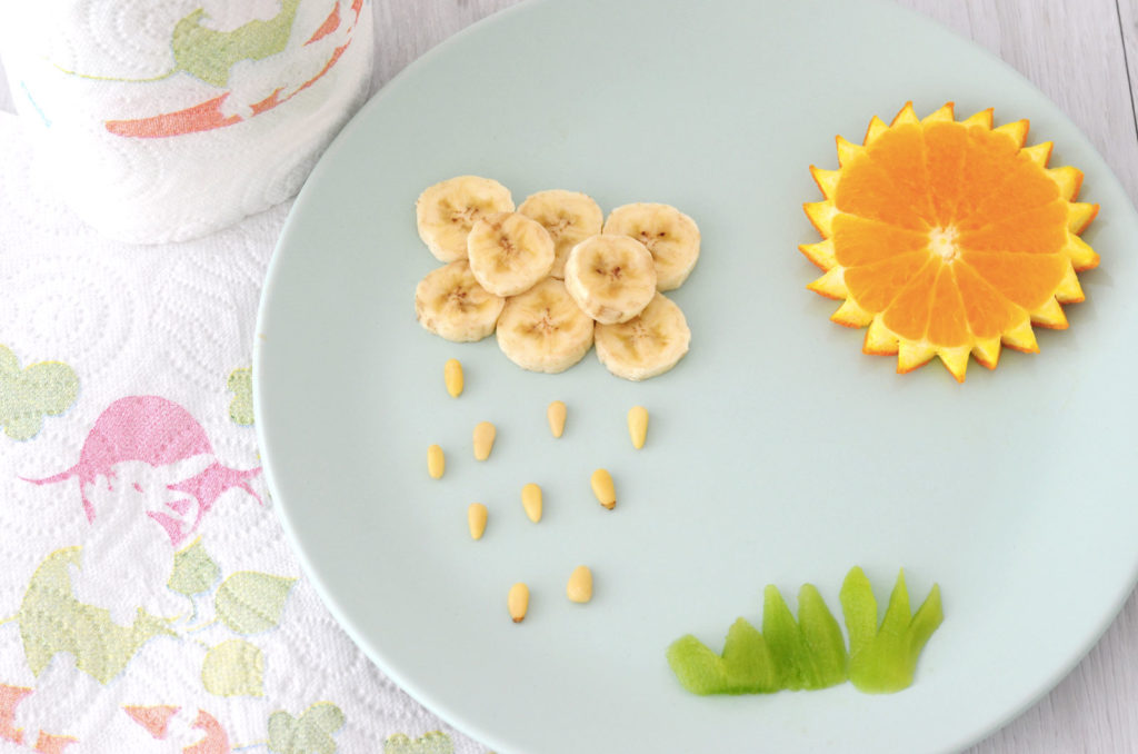 Assiette créative enfant pour leur faire manger des fruits