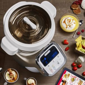 Cuisiner avec le Companion robot cuiseur multifonction