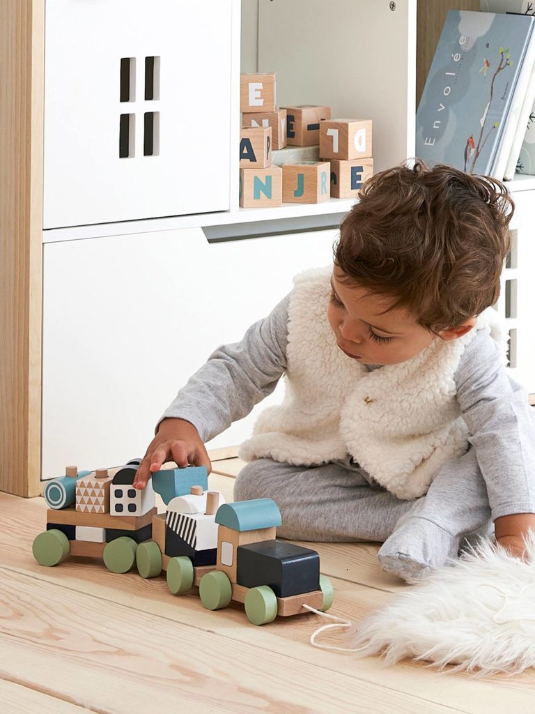 Idee Cadeau Bebe Et Enfant Les Jouets En Bois Vertbaudet Blog Maman Idee Cadeau Bebe Et Enfant Les Jouets En Bois Vertbaudet Blog Maman