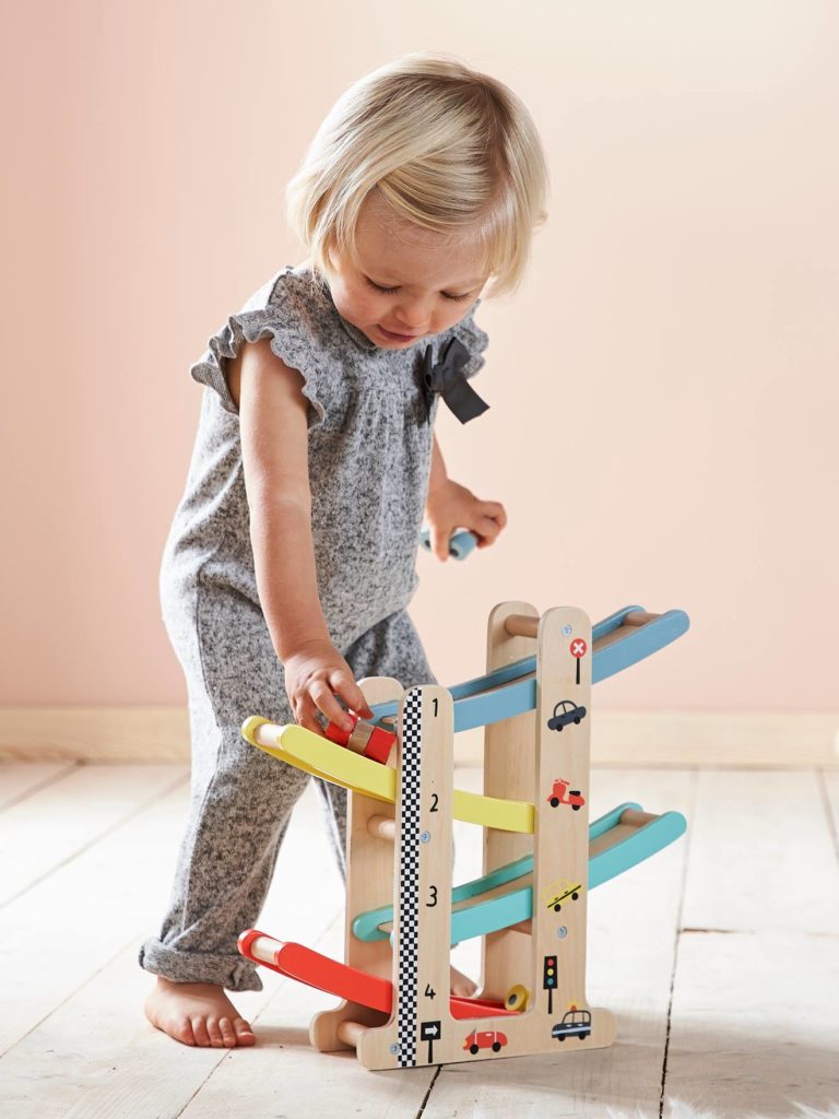 Collection jouets en bois vertbaudet - Idée cadeau bébé enfant