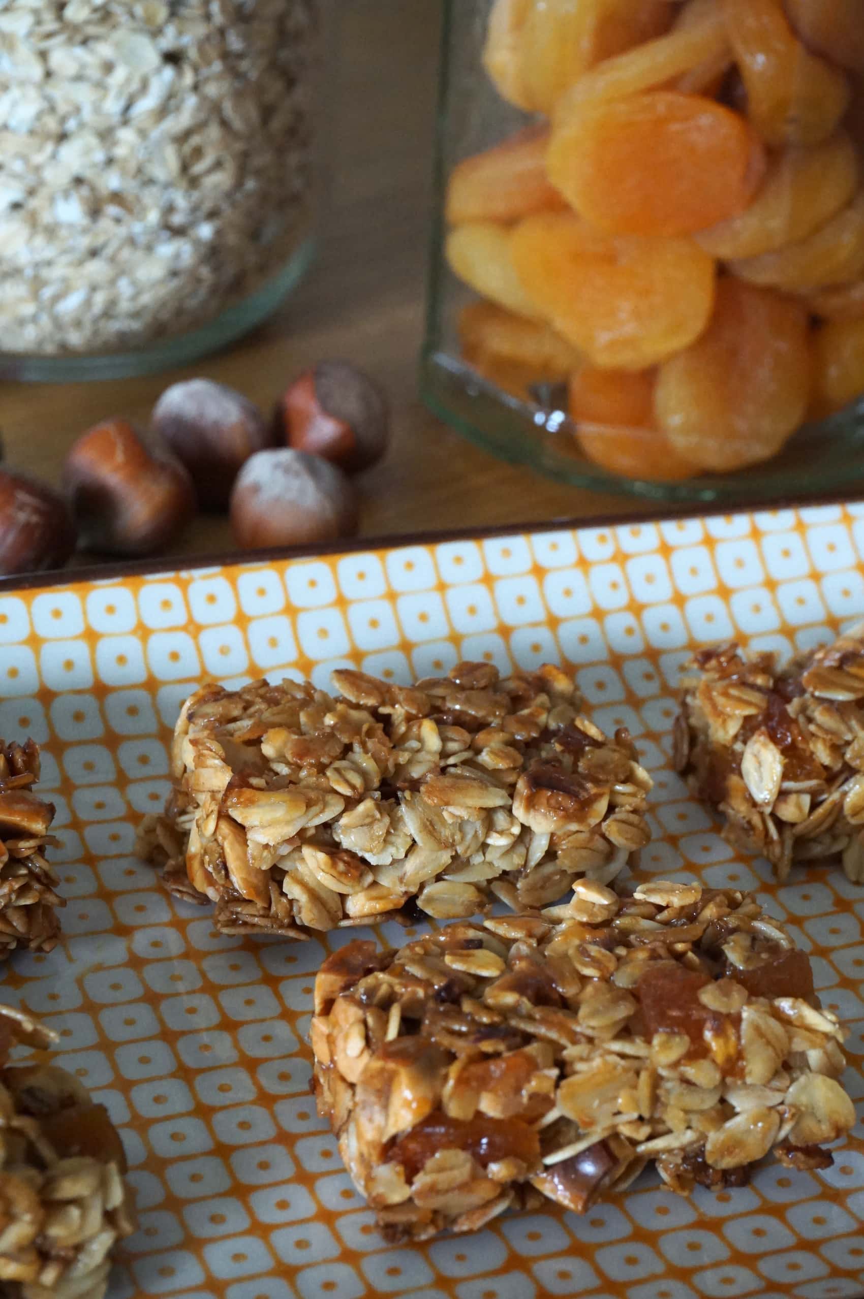 Recette barres céréales maison abricots et noisettes