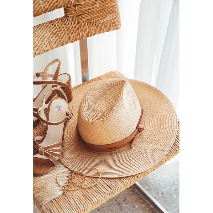 chapeau galon cuir