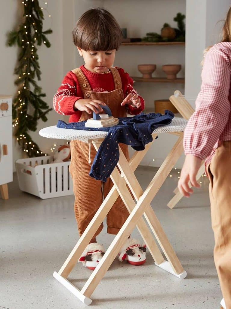 jouet en bois table a repasser en bois fsc