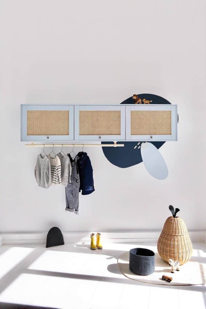armoire etagere suspendue ikea plum chambre bebe
