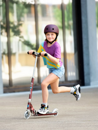 trottinette enfant micro sprite rouge automne roues led