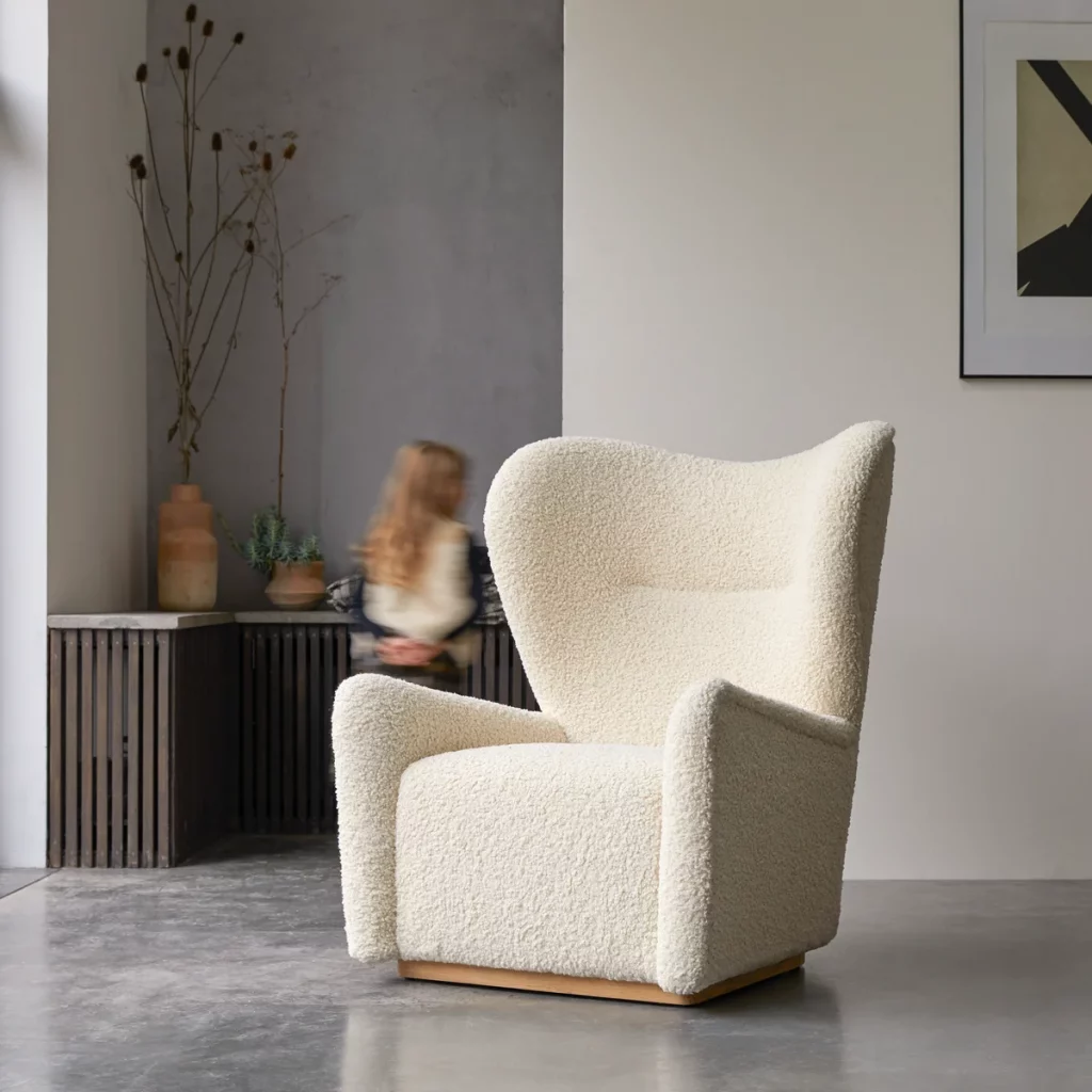 fauteuil en chene massif et tissu sherpa