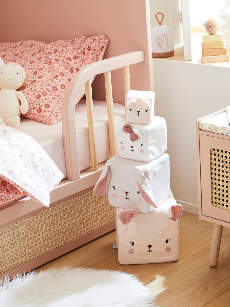 cubes en tissu jouet bebe