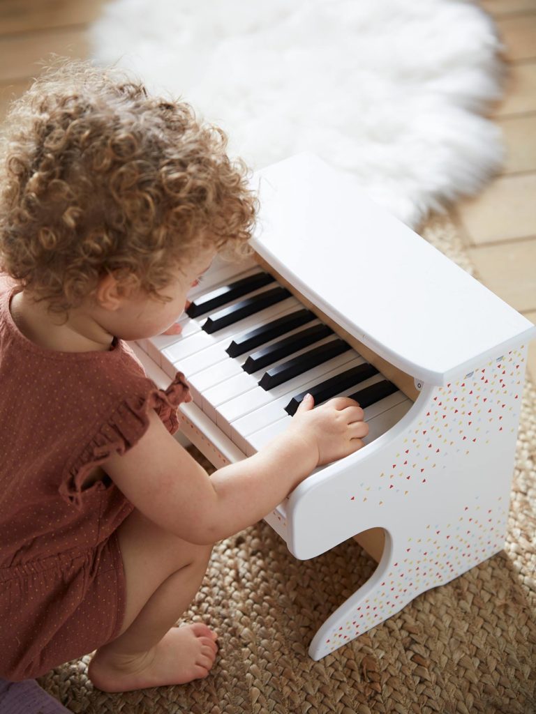 piano en bois vertbaudet