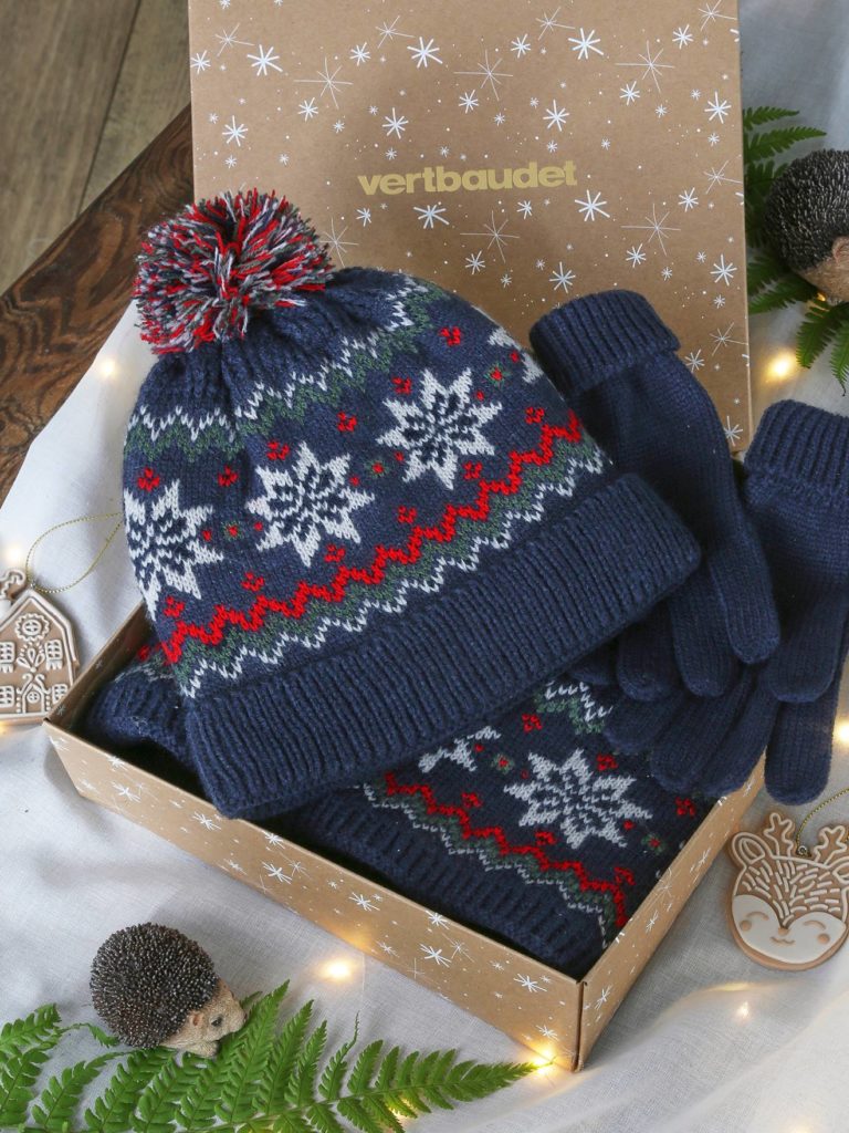 coffret de noel flocon garcon ensemble bonnet snood et gants