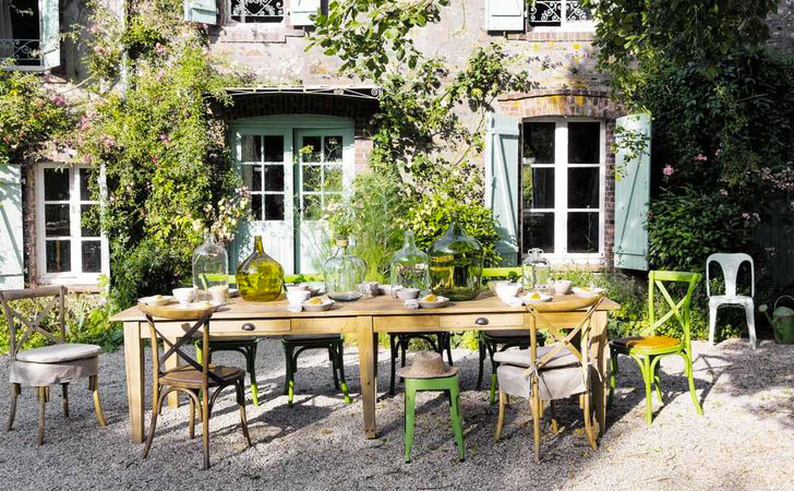 deco brocante campagne table ferme chaise bistro