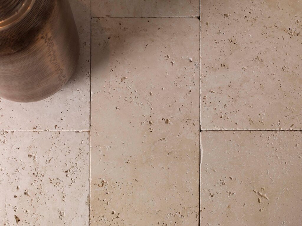 carrelage travertin