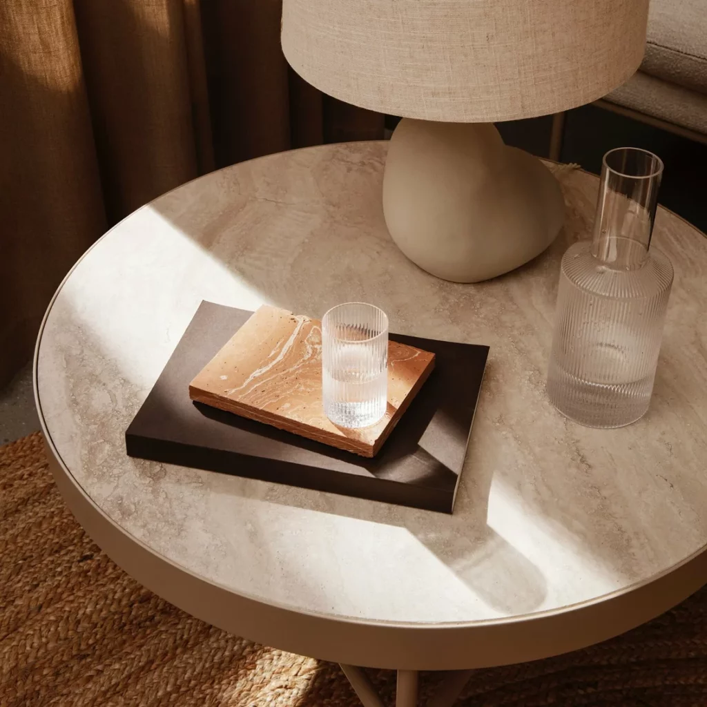 table basse travertin ronde