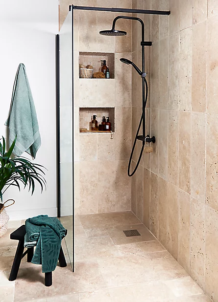 travertin douche italienne