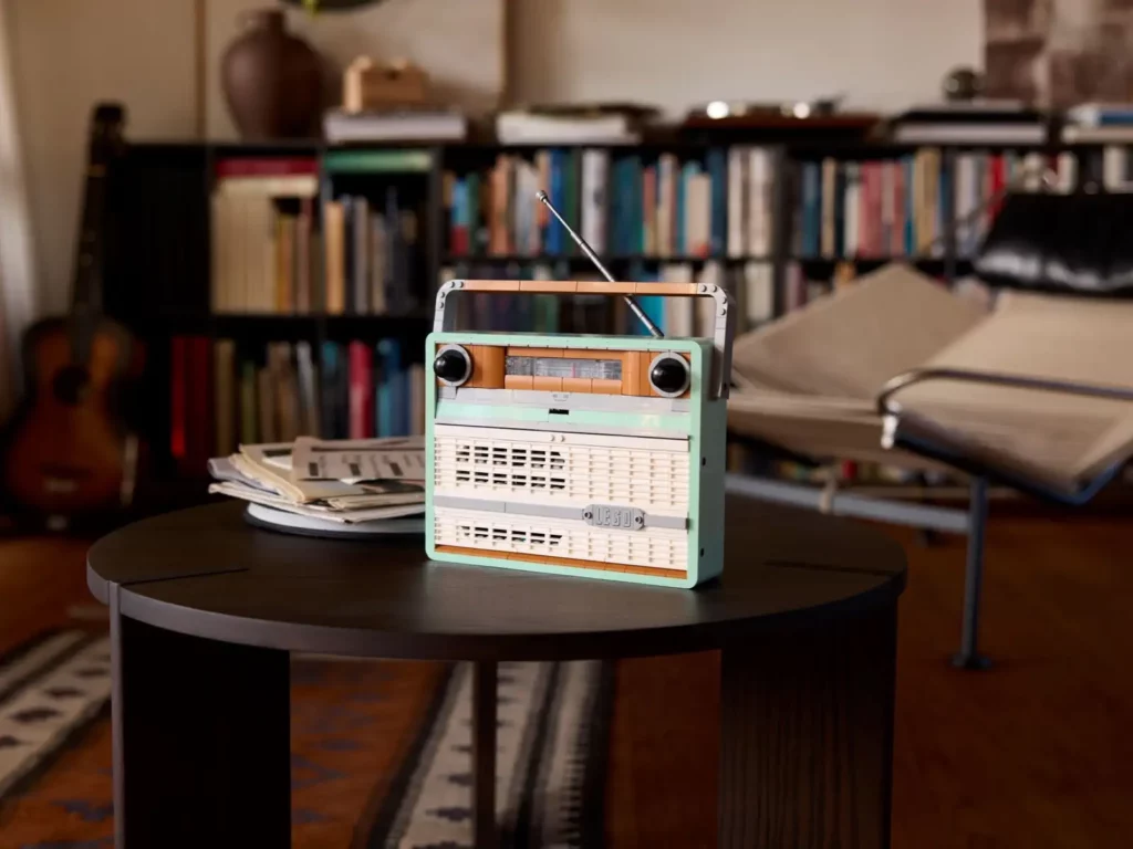 LEGO NOUVEAUTES RADIO VINTAGE