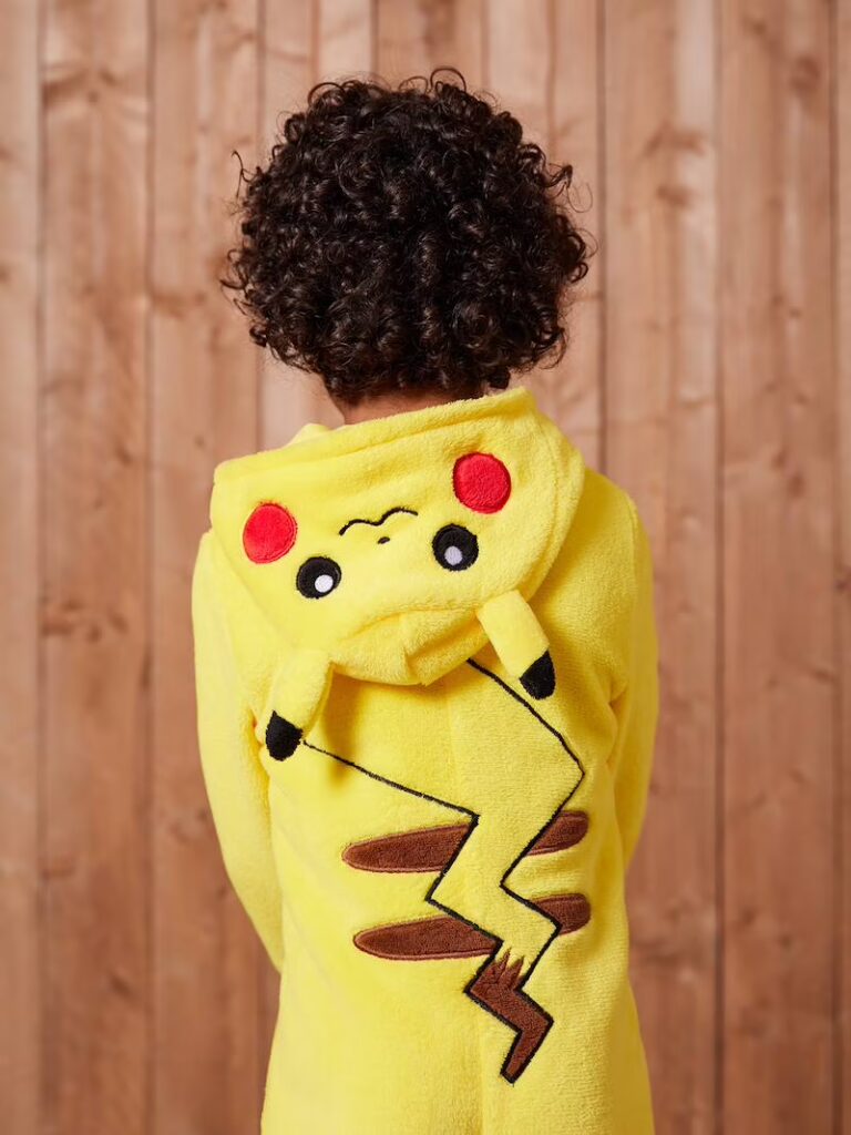 combinaison pyjama garcon pikachu