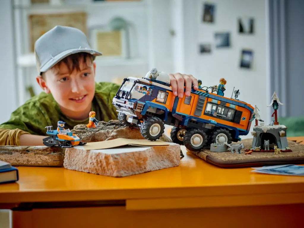 CAMION EXPLORATEURS ARTIQUE LEGO CITY