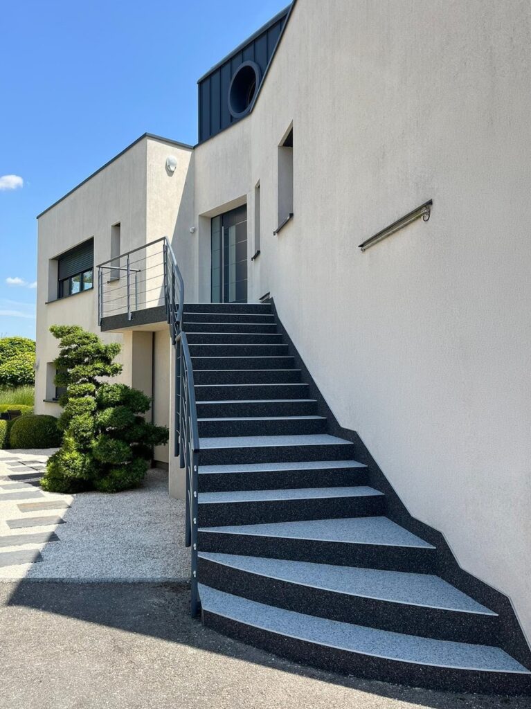 moquette pierre exterieur escalier entree exterieur
